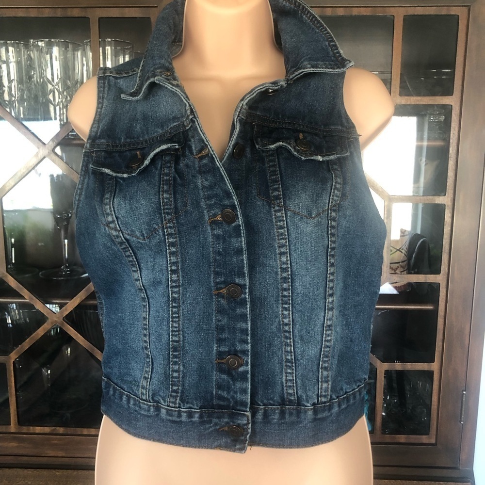COPY - Jean vest by Blue Notes​​